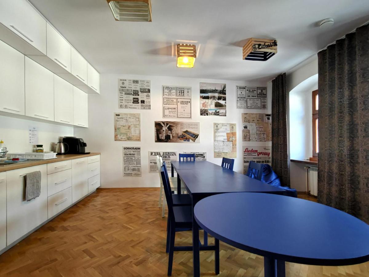 Hostel Mlotek I Perlik Тарновске-Гуры Экстерьер фото