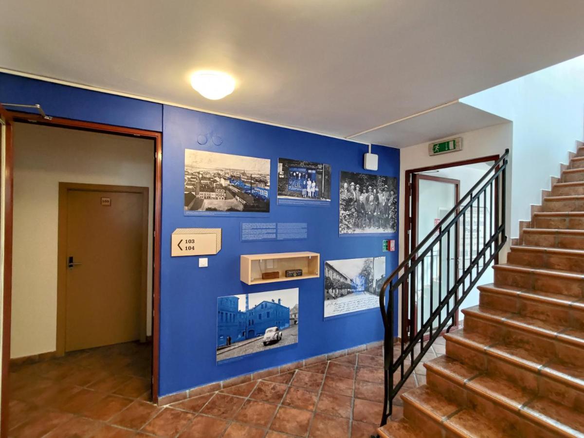 Hostel Mlotek I Perlik Тарновске-Гуры Экстерьер фото