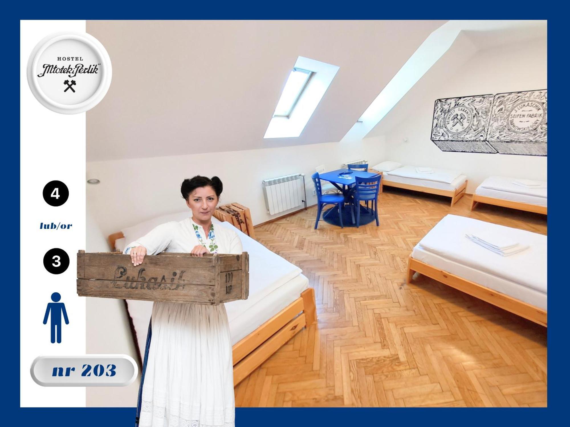 Hostel Mlotek I Perlik Тарновске-Гуры Экстерьер фото